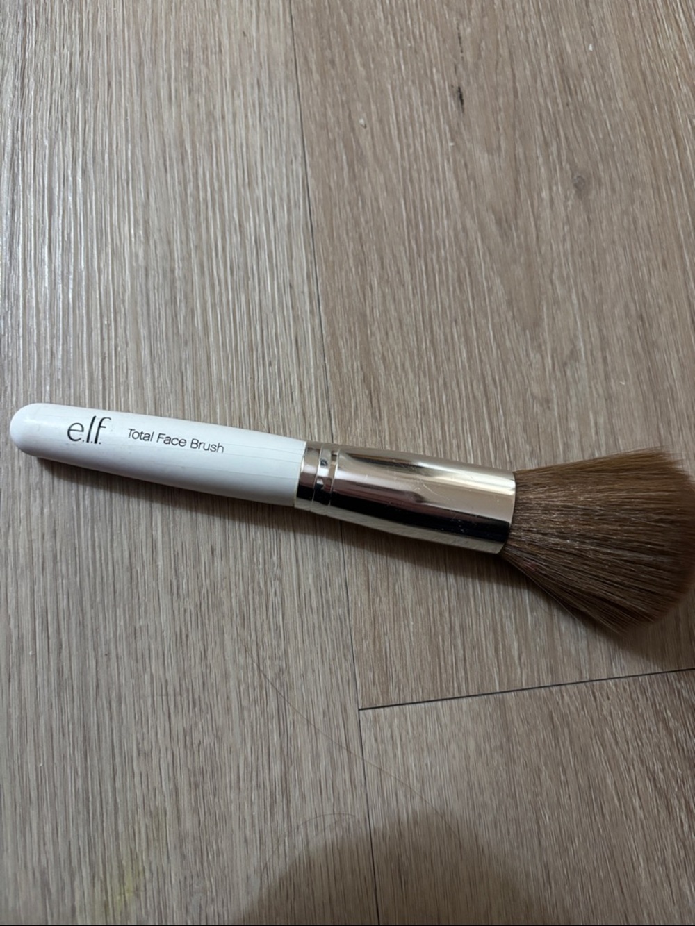 e.l.f. Total Face Brush - White Handle with Brown Bristles